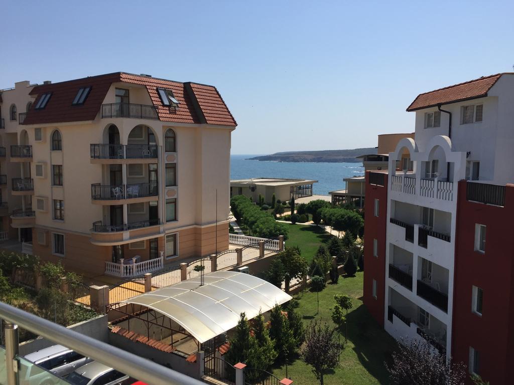 Sea Life Apartments Sinemorets Exterior foto