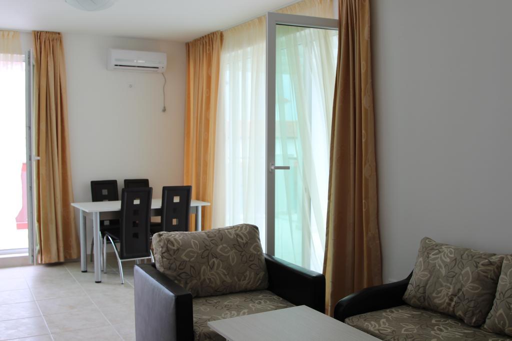 Sea Life Apartments Sinemorets Exterior foto