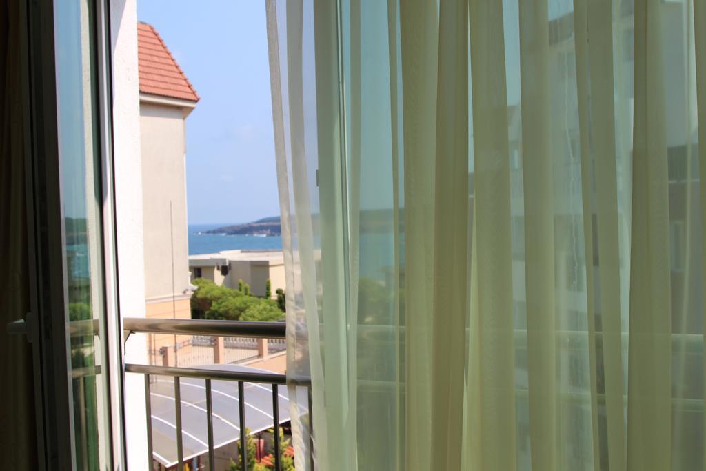 Sea Life Apartments Sinemorets Exterior foto