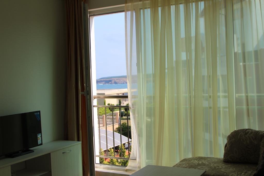 Sea Life Apartments Sinemorets Exterior foto