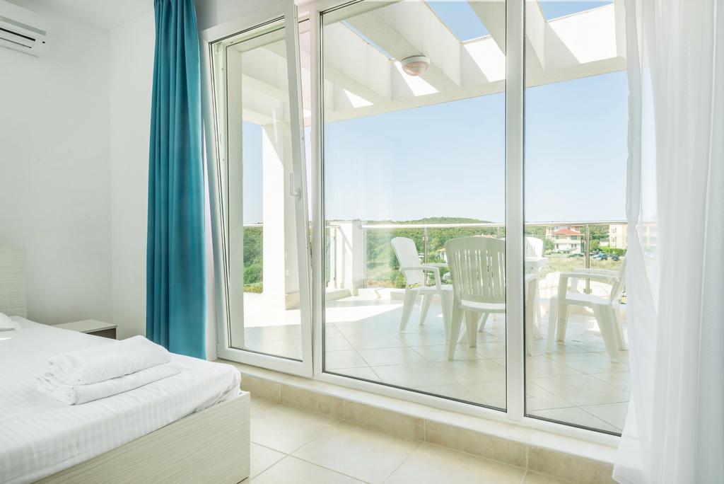 Sea Life Apartments Sinemorets Exterior foto